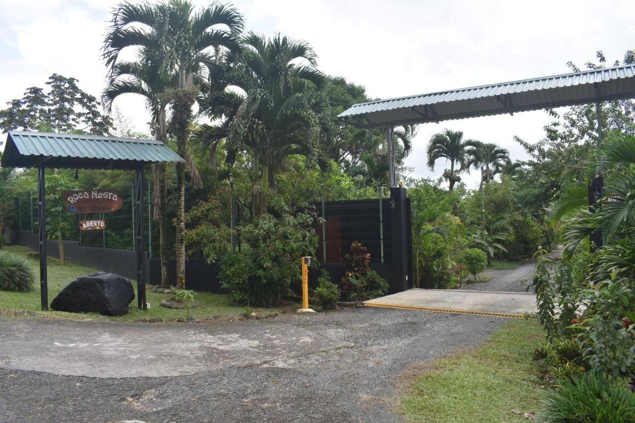 Hotel Roca Negra Del Arenal 3*